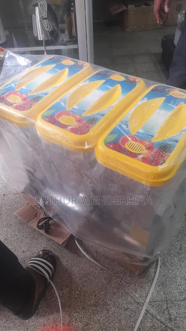 Triple Drink Dispenser · Photo 7