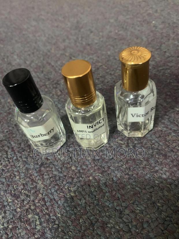 Perfume Oil · Photo 1