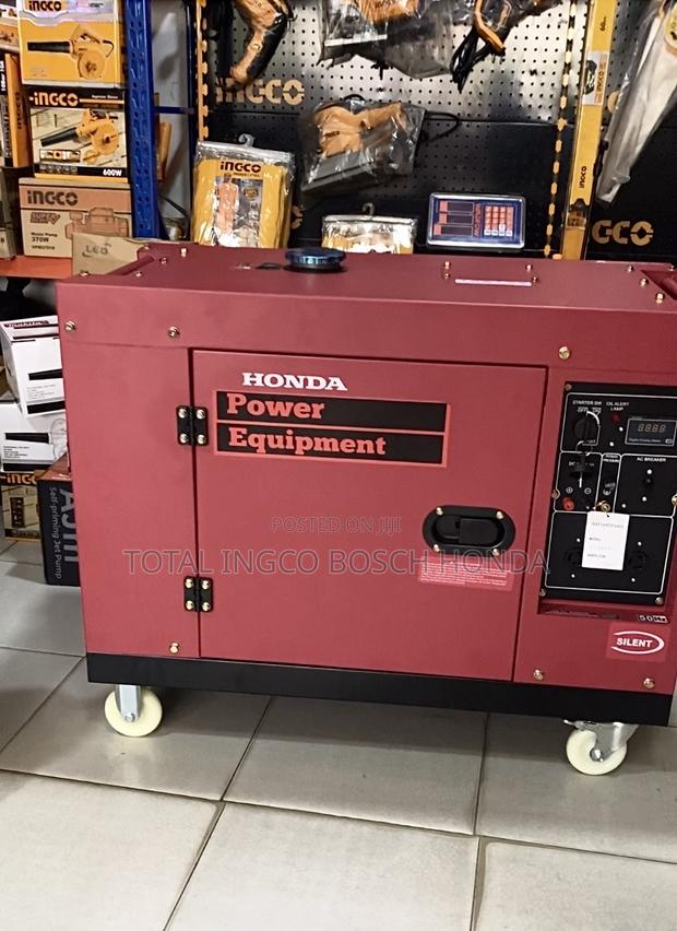 Generator Honda Well Equipped Desiel Machine · Photo 1