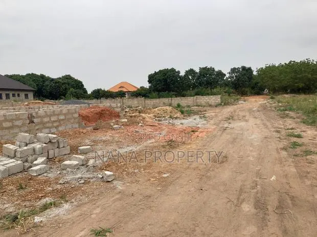 40 Plots of Land for Sale Located at Apollonia Hospital · Photo 1