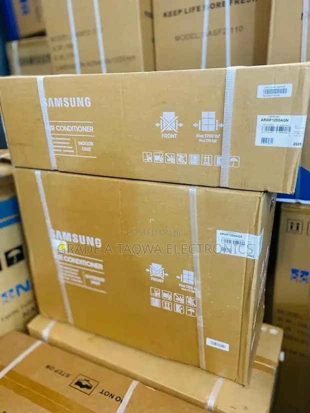 Digital Inverter Split Type Samsung 1.5hp Air Condition · Photo 1