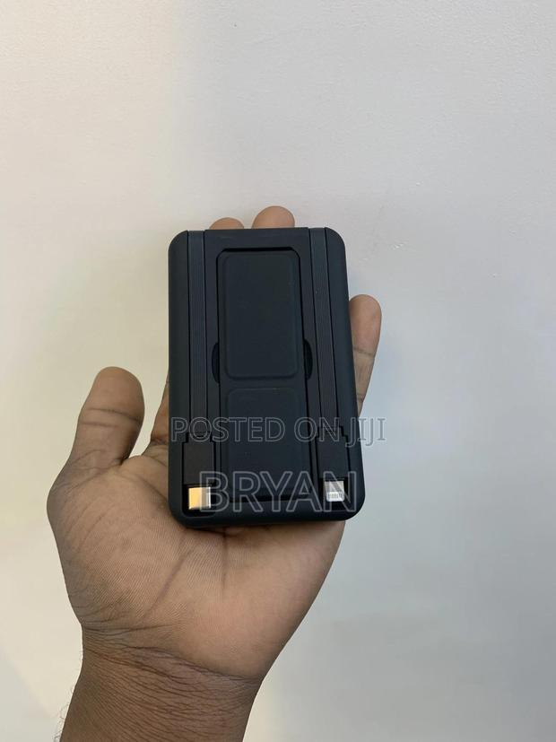 Wireless Power Bank · Photo 2