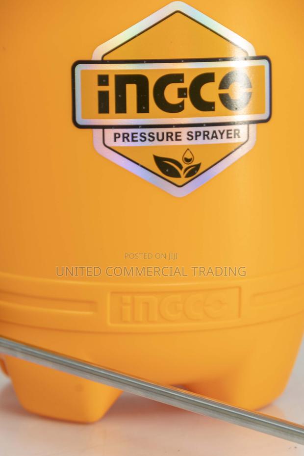 Pressure Sprayer · Photo 2