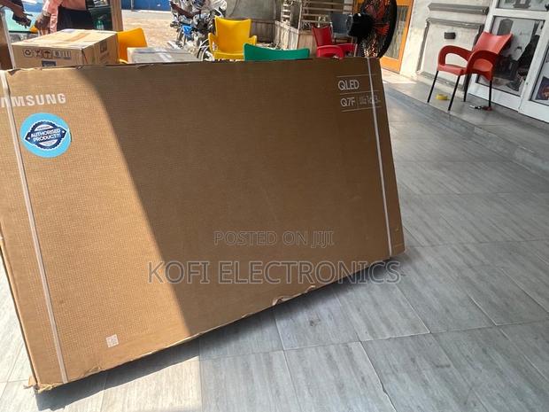Samsung 65′′ Elegant Frameless Qled Display · Photo 1