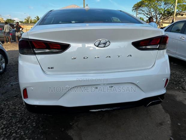 Hyundai Sonata 2019 White · Photo 7