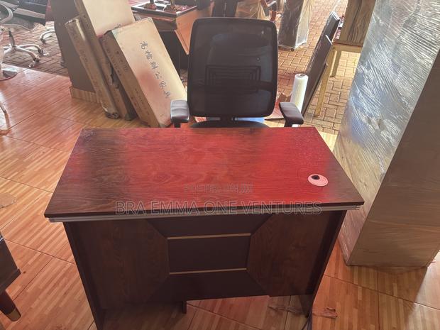 1m Office Table With Drawers And Uk Used Chair · Photo 2