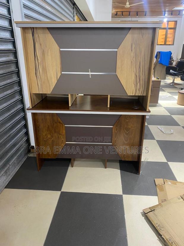 Executive Office Desk 1.2m · Photo 2