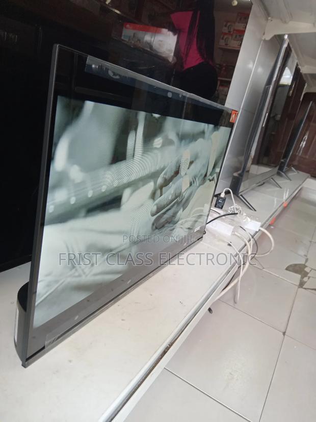 Unique TCL Digital Tv · Photo 1
