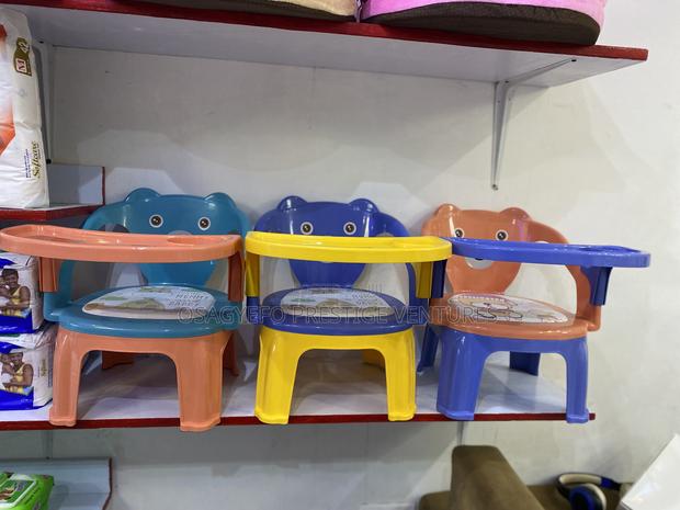 Kids Feeding Chair · Photo 3