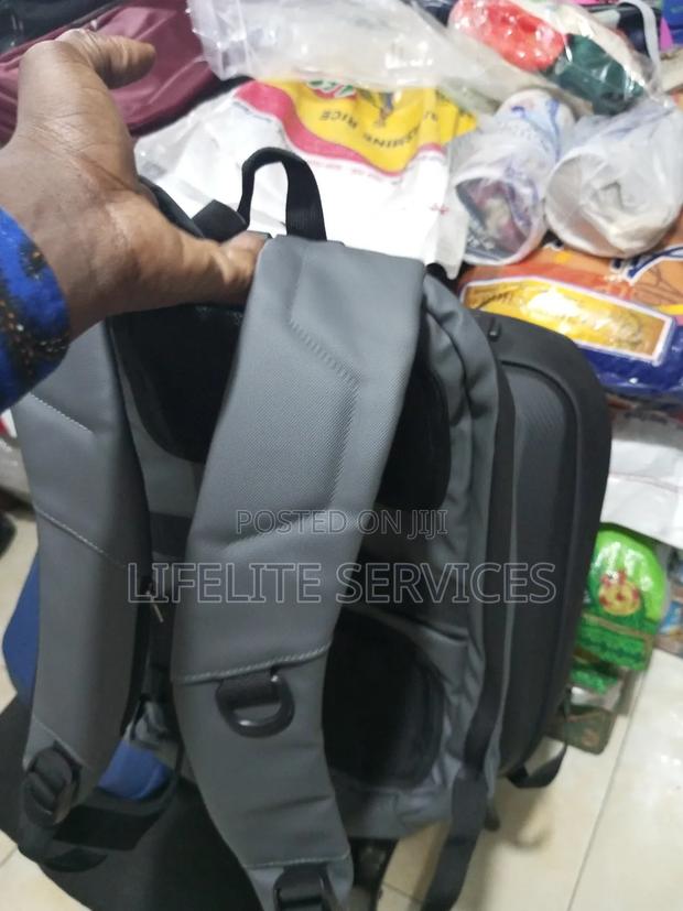 Laptop Bag - Waterproof Antitheft · Photo 2