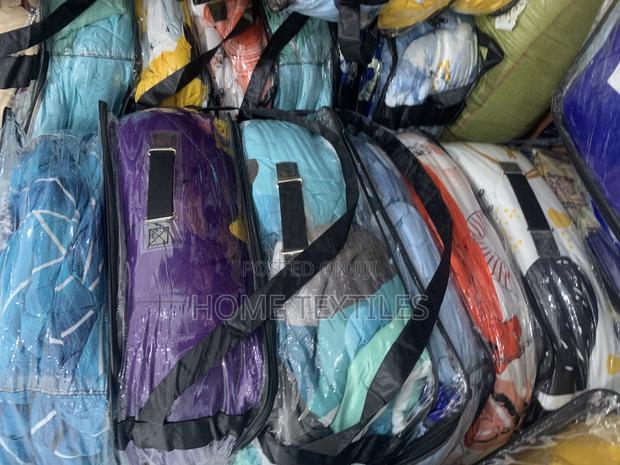 7 Pieces Duvet Sets for Your Vacation Use · Photo 1