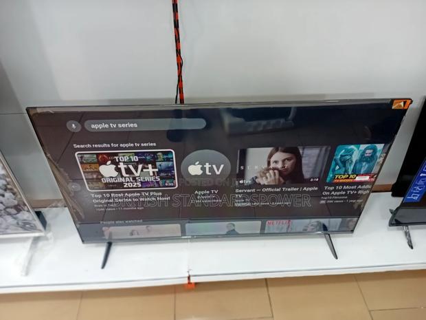 TCL Smart 43" Tv · Photo 2