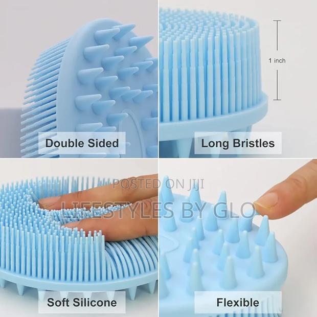 Exfoliating Silicone Body Scrubber · Photo 1