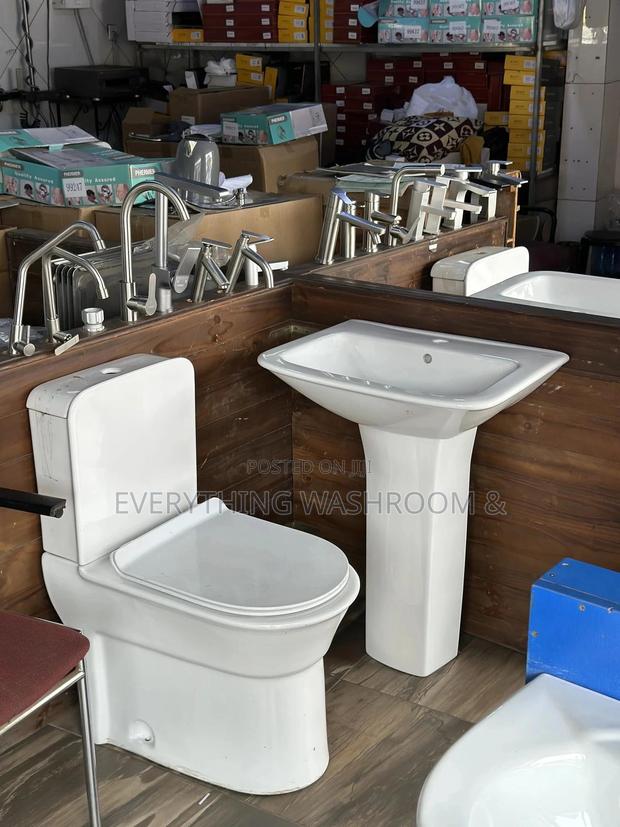 Master Bed Wc Basin_water Closet_wash Hand Basin_executive · Photo 3