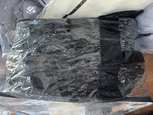 7 Pieces Black Duvets Set for Home Specs and Guest House Room Service · Photo 1