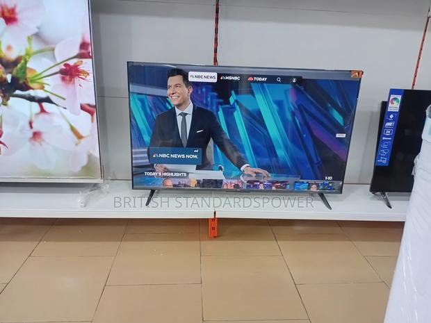 Fast Refresh Rate 32" Smart TCL Tv · Photo 1