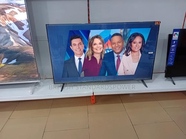 Fast Refresh Rate 32" Smart TCL Tv · Photo 2