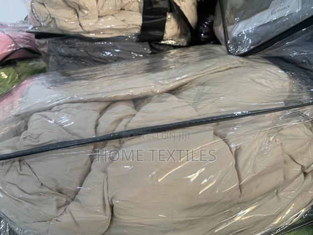 Beige Duvet Set Best for Bedtime Activities · Photo 1