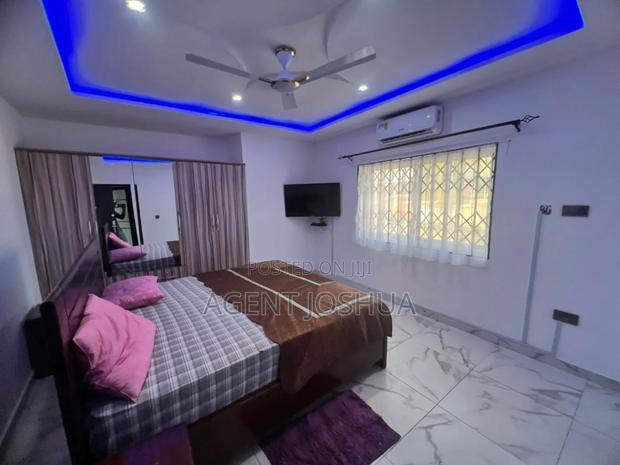 Furnished 3bdrm Townhouse / Terrace in Manet Court Estate for rent · Photo 2