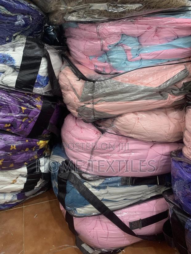 7 Pieces Duvet Sets for Home and Hotel Services · Photo 1