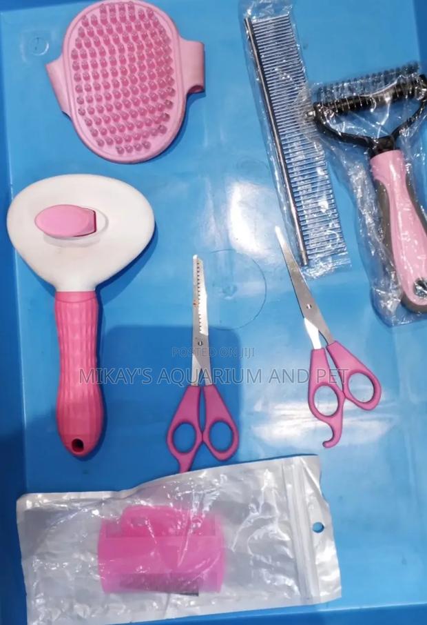 Grooming Set for Pets · Photo 1