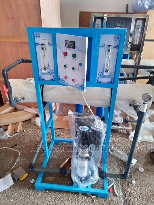 One Tonne Borehole Water Treatment Machine · Photo 1