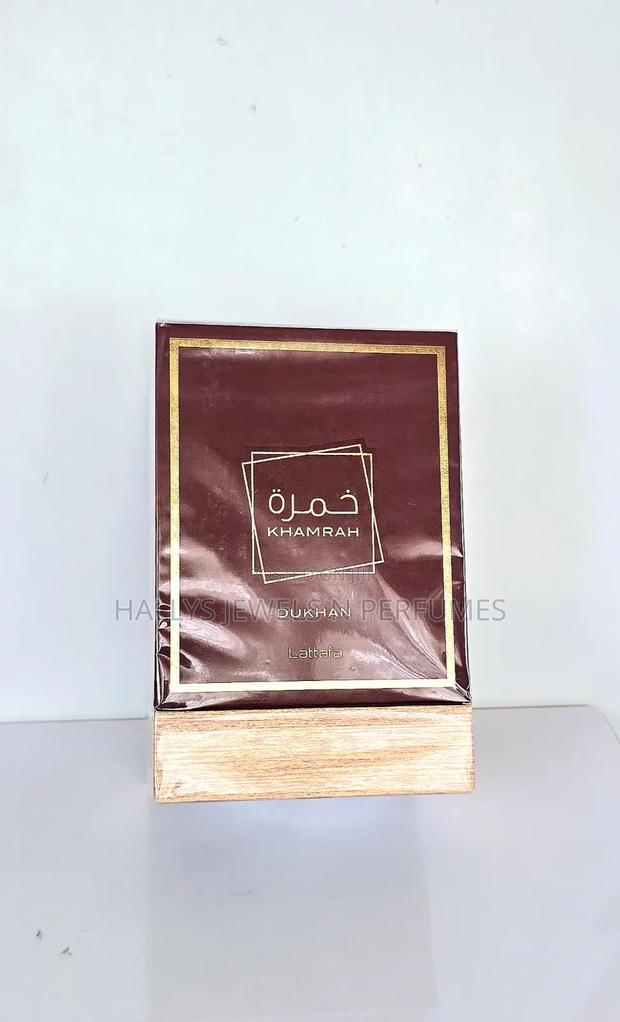 Khamrah Perfume by Lattafa · Photo 4