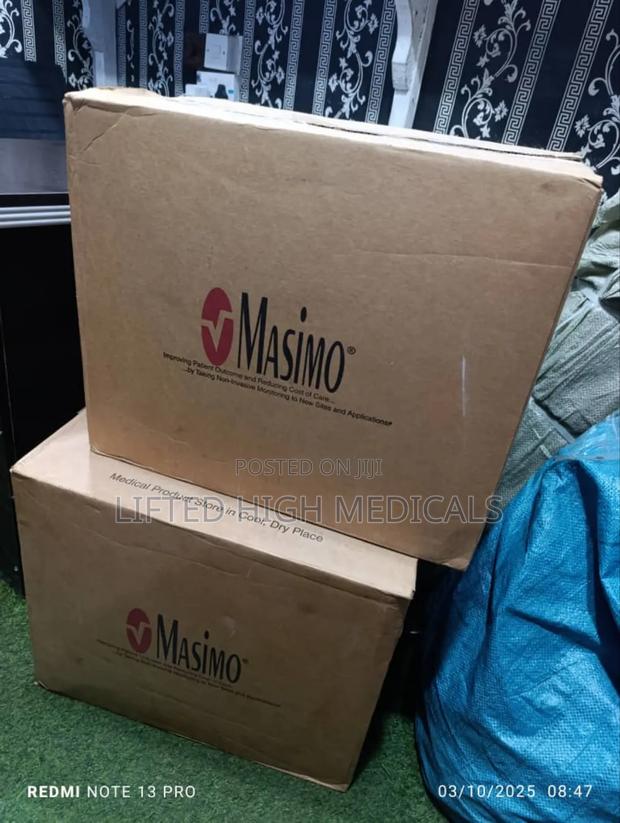 Masimo Handheld Pulse Oximeter – Clinical Grade Spo2 Monitor · Photo 2