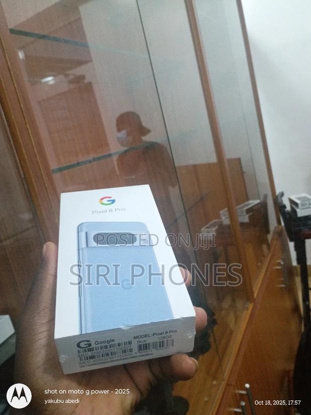 New Google Pixel 8 Pro 128 GB Blue · Photo 1
