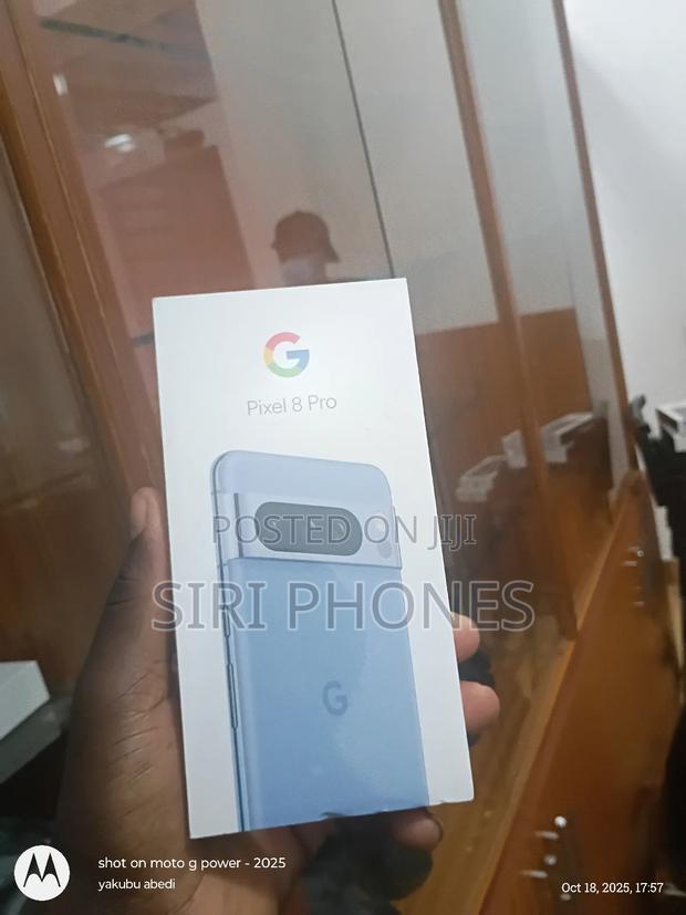 New Google Pixel 8 Pro 128 GB Blue · Photo 2