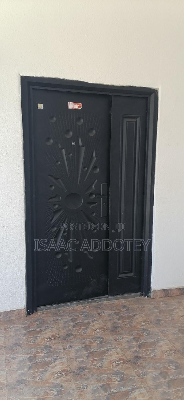 3bdrm Apartment in Lashibi Shallon, Spintex for rent · Photo 6