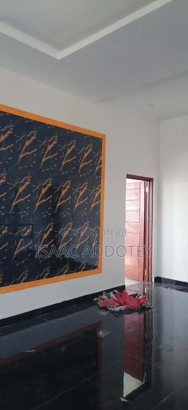 3bdrm Apartment in Lashibi Shallon, Spintex for rent · Photo 7