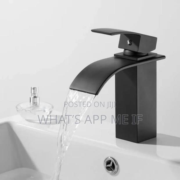 Theeierce Basin Sink Mixer Tap, Waterfall Matt Black
Silver Avail