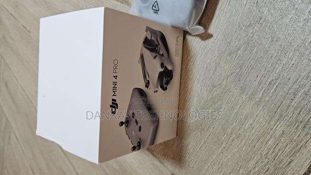Dji Mini 4 Pro Drone With Rc-n2 Controller · Photo 3
