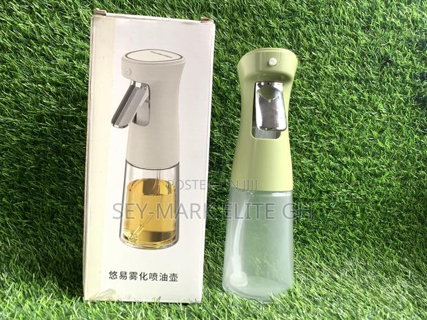 240ml Oil Spray Bottle · Photo 3