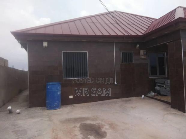 3bdrm House in Tetegu, Weija for sale · Photo 2