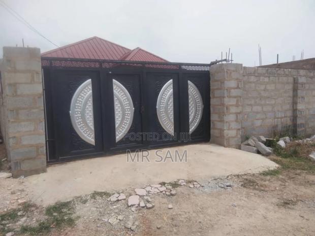 3bdrm House in Tetegu, Weija for sale · Photo 8