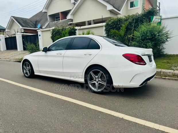 Mercedes-Benz C300 Sport 4dr AWD 4Matic Sedan (2.0L 4cyl 7A) 2015 White · Photo 8