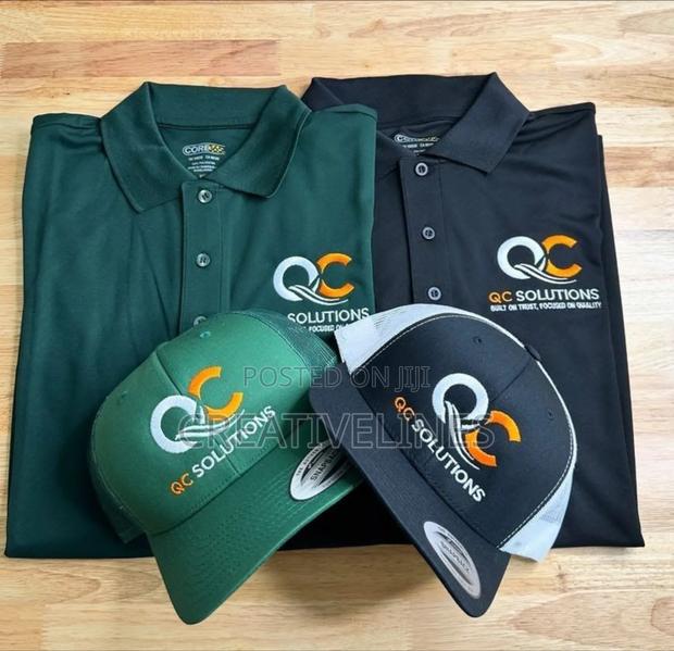 Cup and Teeshirt · Photo 1