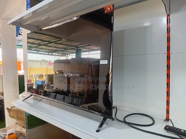 Android TCL 43" Smart Tv · Photo 1