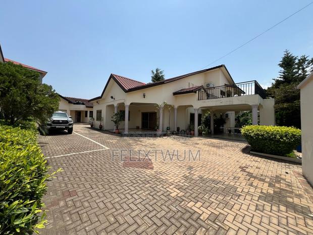 5bdrm House in Accra Metropolitan for sale · Photo 4