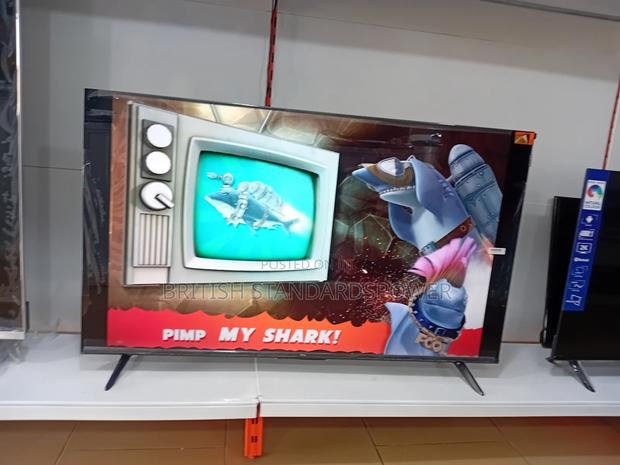 High Dynamic Range 43" Smart Tv TCL · Photo 1