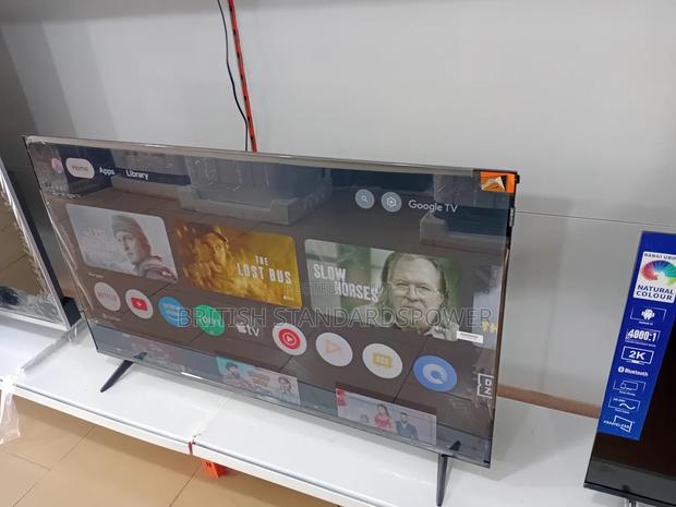 High Vision 50" TCL Smart Tv · Photo 1