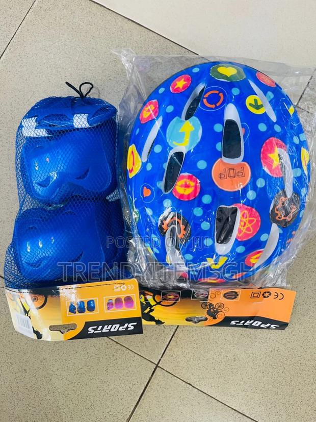 Kids Safety Helmet + Knee Elbow Hand Pad · Photo 2