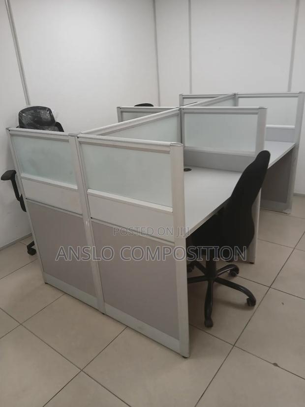 Four in One Workstation · Photo 1