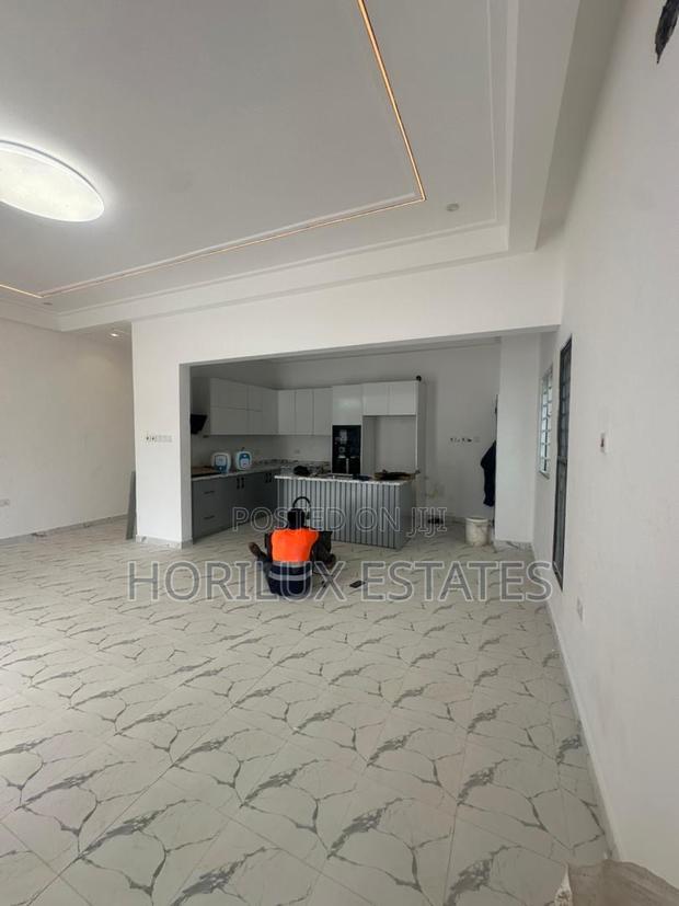 3bdrm House in North Legon for sale · Photo 8