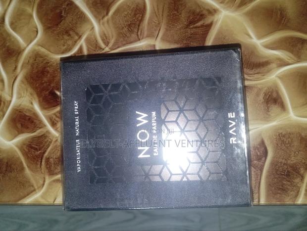 Now Perfume · Photo 2