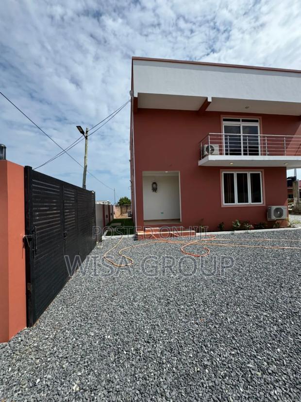 3bdrm Duplex in Wisa Group, Accra Metropolitan for rent · Photo 2