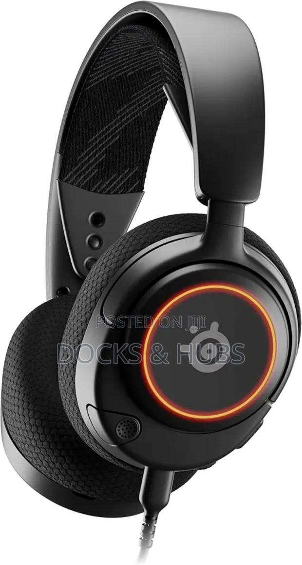 Steelseries Arctis Nova 3 - Wired Multi Platform Gaming Headset · Photo 1
