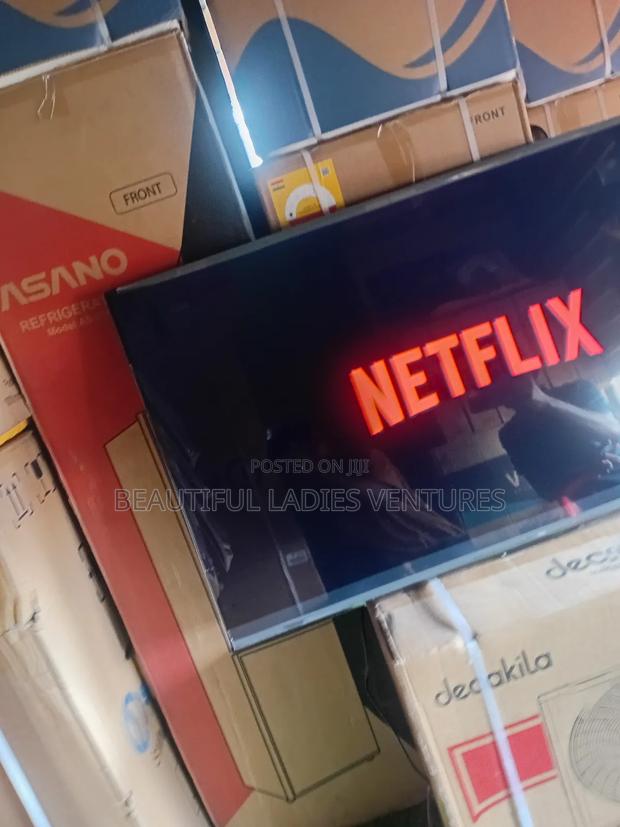,Accelerated 50inches Smart Tv TCL Bright Smile for Family TCL · Photo 1